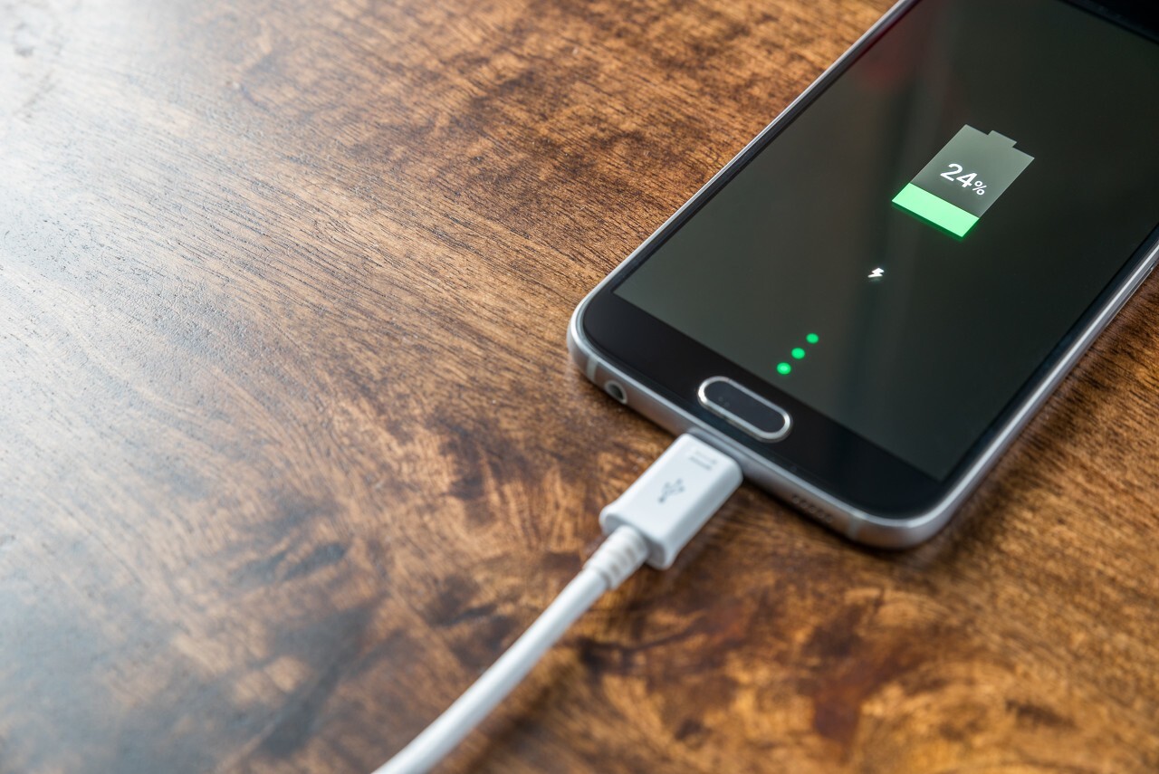 Remplacer la batterie d'un iPhone 7, un geste rentable ? - Le blog de  Bricophone - Actualités, astuces et conseils sur la réparation de votre  iPhone ou Smartphone